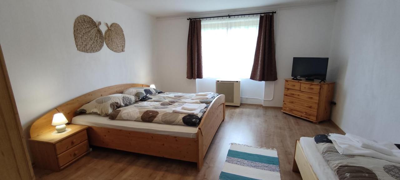 Andrea Vendeghaz Villa Egerszolat Dış mekan fotoğraf